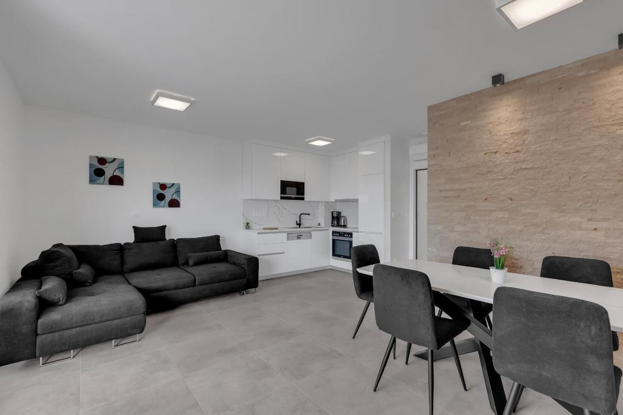 Luxury Apartment Adriasun Free Beach Parking Makarska Ngoại thất bức ảnh